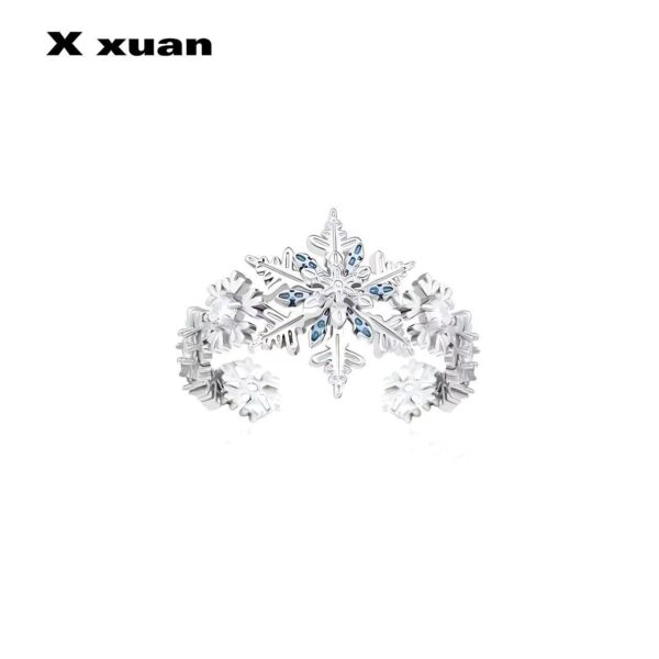 Wholesale Winter Is a Time of Fortune, Rotating Multi-Layered Snowflakes, Exquisite and Light Luxury, Niche High-End Valentine's Day Open Ring for Women