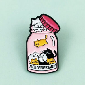 O1CN01B4vsMK1sPDdsCMKGn_4079255758-0-cib Wholesale Cartoon bottle cute and joyful cat metal brooch