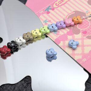 baby blue / 8.1*7.9mm, hole approximately 1.8mm