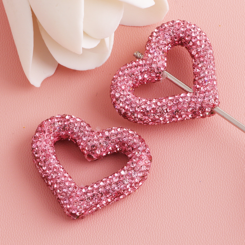 Wholesale Hollow out heart-shaped water ill filled with clay straight hole beads
