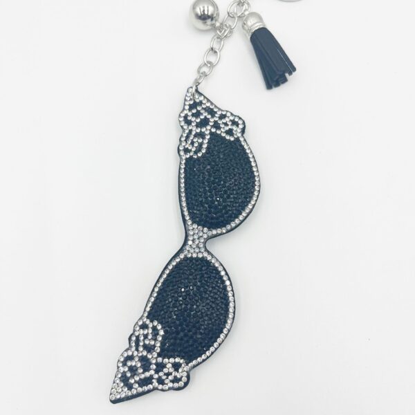 Wholesale Creative Glasses Hot Diamond Keychain Diamond Tassel Pendant