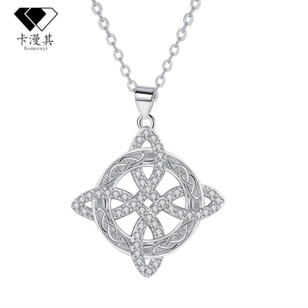 Wholesale fashion personality light luxury niche necklace