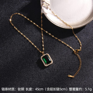 Emerald 8 A619