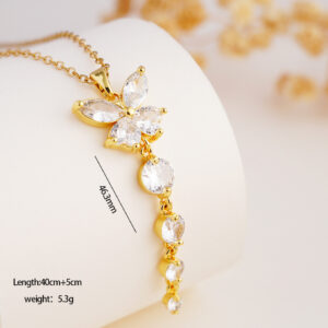 Butterfly tassel gold a1941