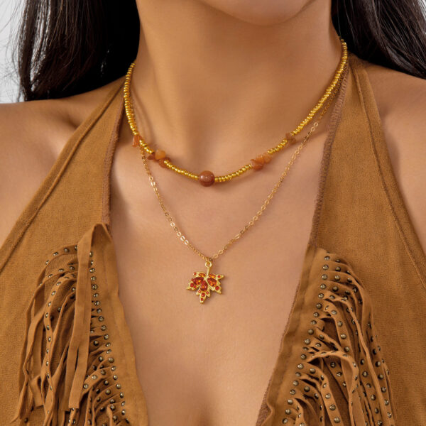 Wholesale Maple Leaf Red Diamond studded Rice Bead Crushed Stone Necklace