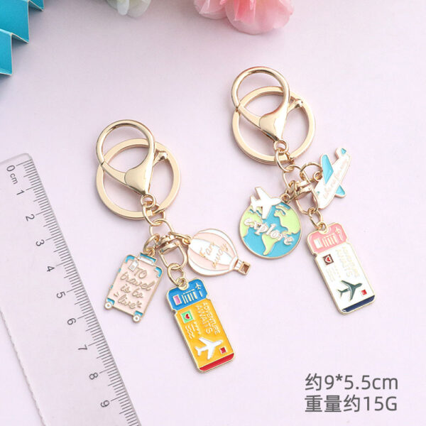 Wholesale Creative Travel Luggage boarding pass Alloy Couple Keychain Bag Pendant Accessories Tourist Souvenir Accompanying Gift