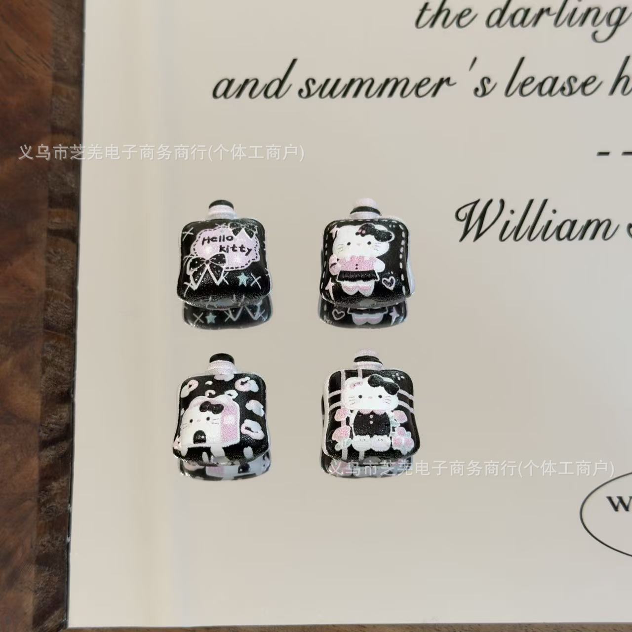 Wholesale black pink bow cartoon cat acrylic beads