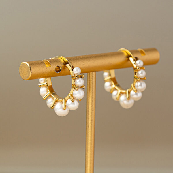 Wholesale Golden ring inlaid with pearl Hoop Earrings
