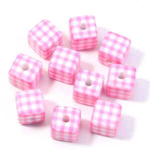 Color plaid pink / Size 14mm, aperture 3.8mm
