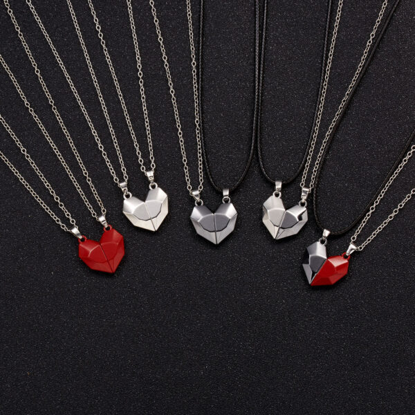 Wholesale Creative Wishing Stone Couple Splicing Magnetic Magnet Love Necklace