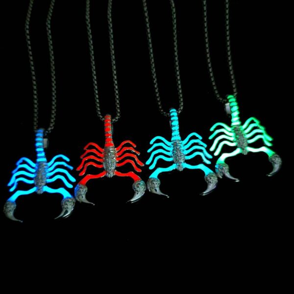 O1CN01DS8v7b2IVKiECfQ9n_3919529291-0-cib Wholesale Scorpion King Night Light Men's Necklace