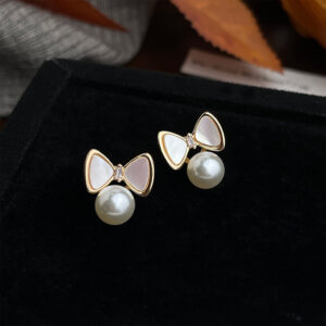 Bow shell-silver needle