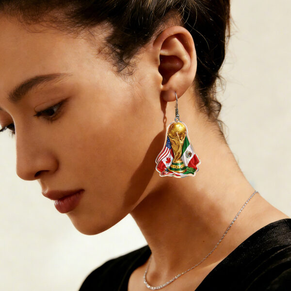 O1CN01DfA73y1ZzQHdlmkpf_2214986983265-0-cib Wholesale Sports Style Football Trophy Acrylic Pendant Earrings