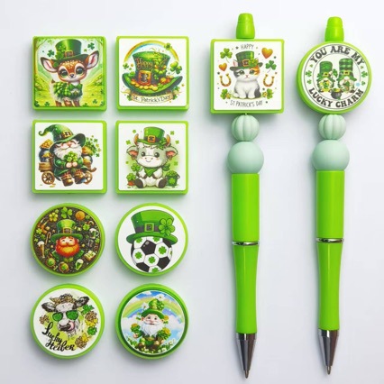 Wholesale 10pcs St. Patrick's Day Green Clover Focal Beads