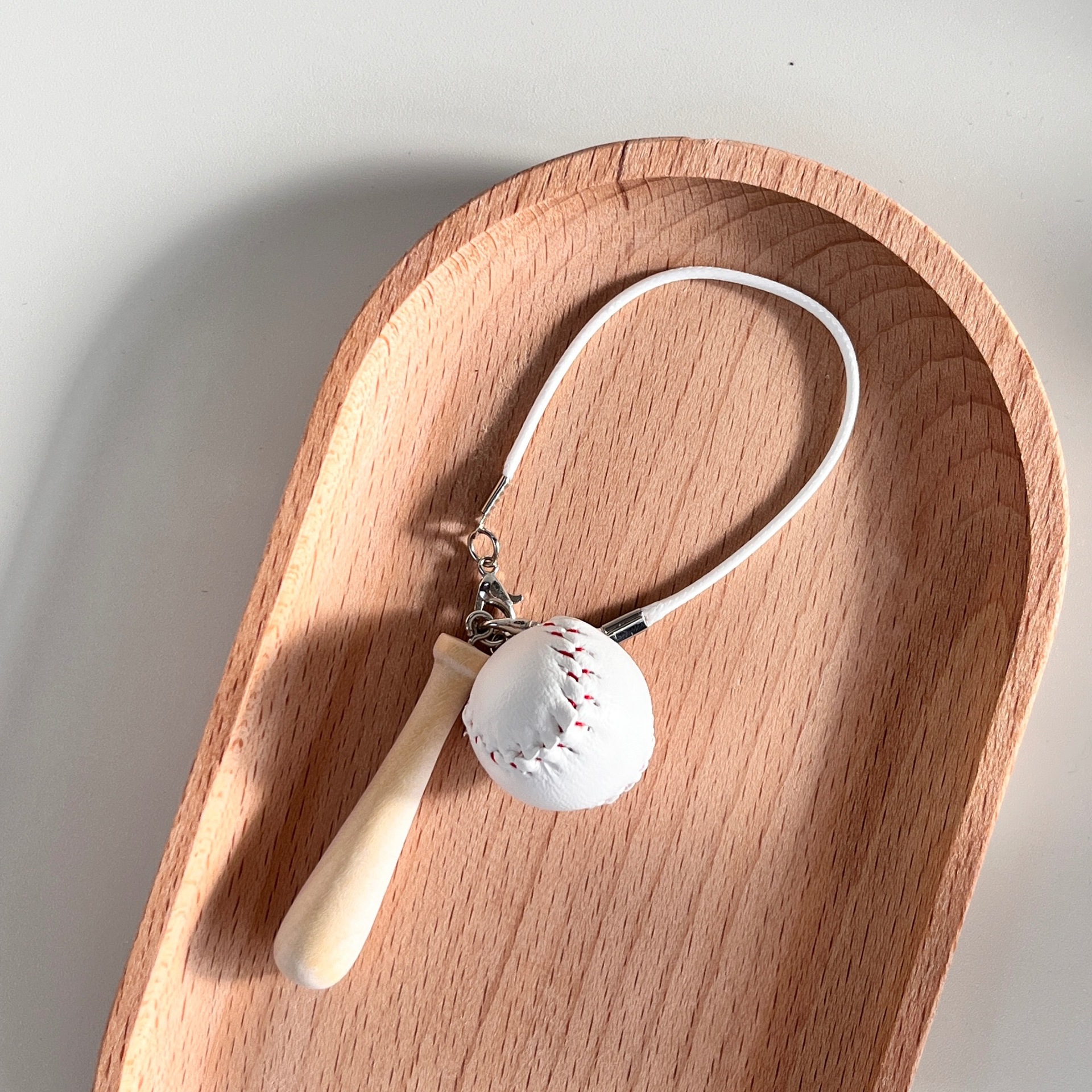 Wholesale Baseball keychain doll clothes aessories