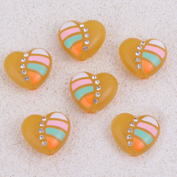 O1CN01EF71a42NBFbxXeW8a_2206452709924-0-cib Wholesale 10pcs double-sided diamond inlaid colored acrylic beads with heart-shaped design