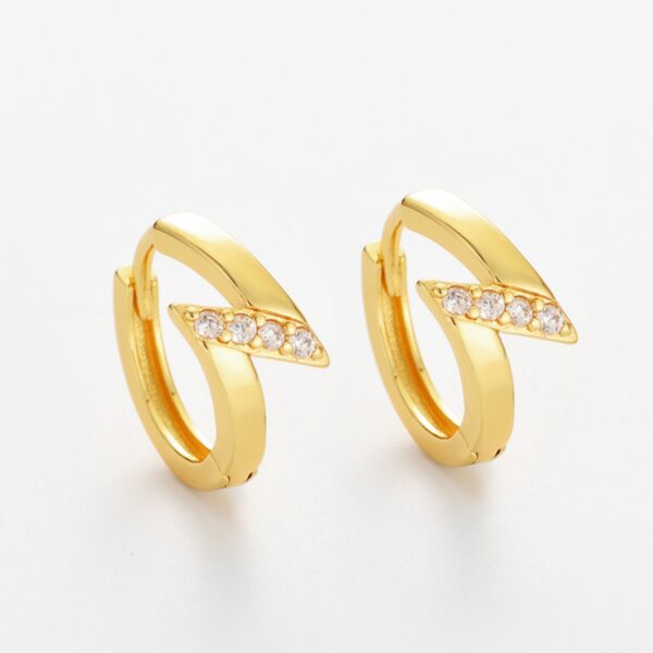 Wholesale Diamond lightning bolt earrings for women.