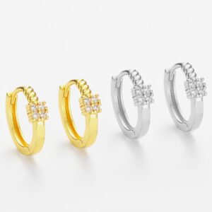 O1CN01EMA4qH2CgQrg7Tn5w_2220186478503-0-cib Wholesale Diamond-studded geometric twist earrings, unique and elegant women's ear cuffs