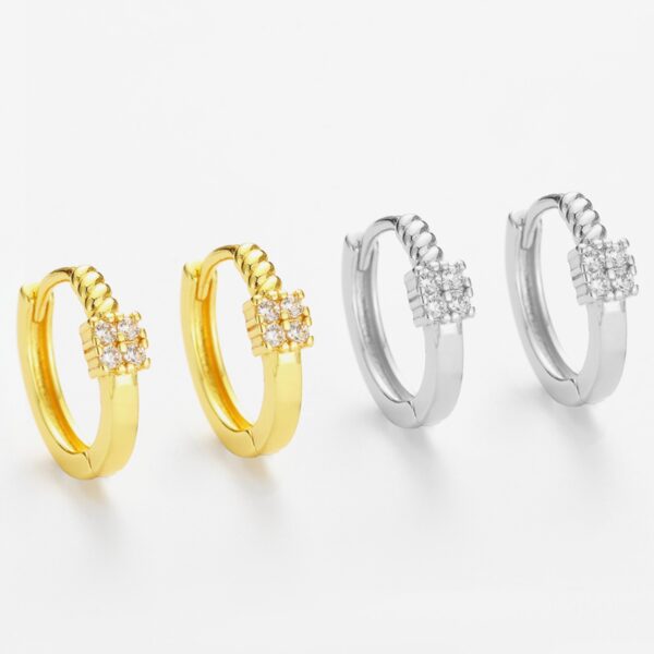 Wholesale Diamond-studded geometric twist earrings, unique and elegant women's ear cuffs