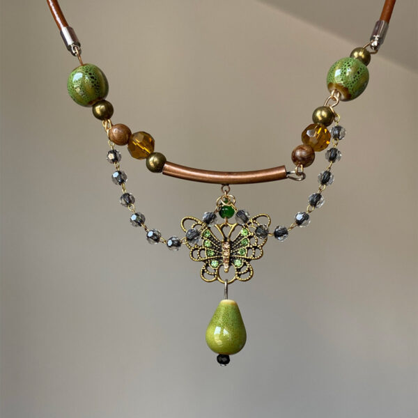 Wholesale Green Butterfly Ceramic Beaded Choker Necklace for Women