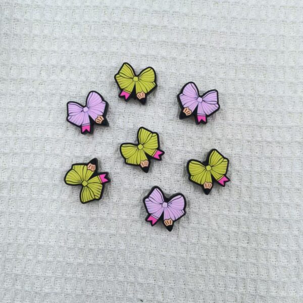 Wholesale 10pcs Creative Thanksgiving Teacher's Day Colorful Apple Silicone DIY Beads