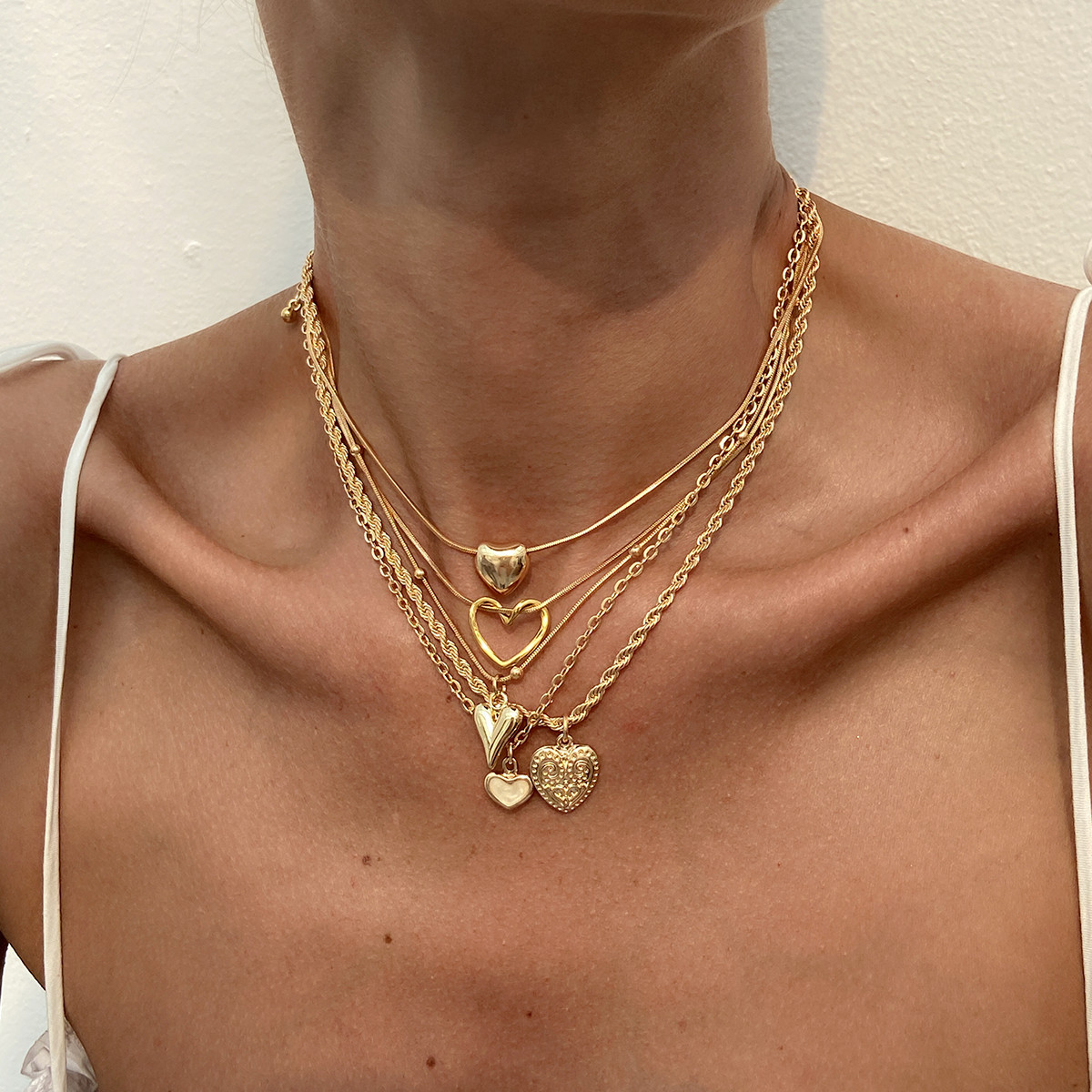 Wholesale Iron Chain Alloy Heart Pendant Layered Necklace