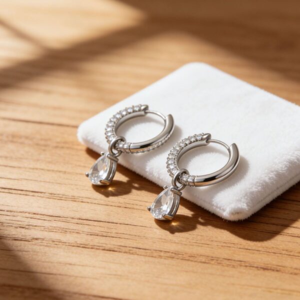 Wholesale light luxury high-grade zircon earrings with diamond-studded