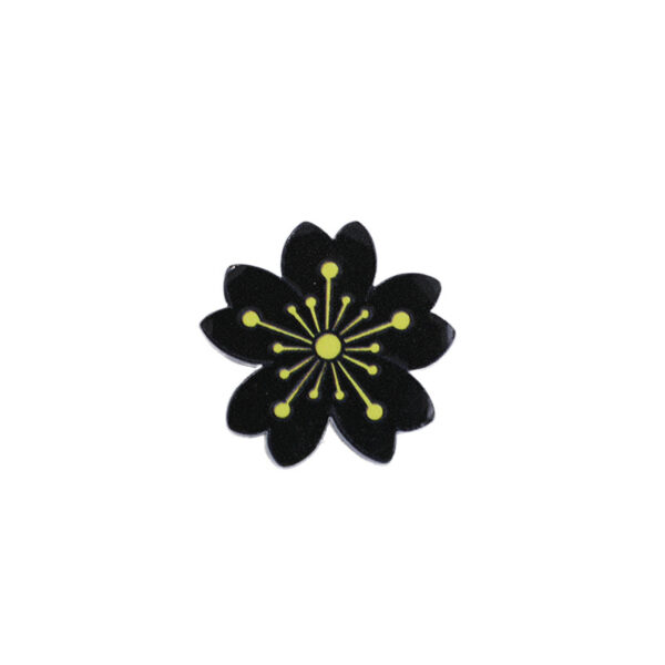 O1CN01EpSxaI25LBB3TkoZQ_2217520477509-0-cib Wholesale 10pcs Through-hole double-sided embossed cartoon cherry blossom beads