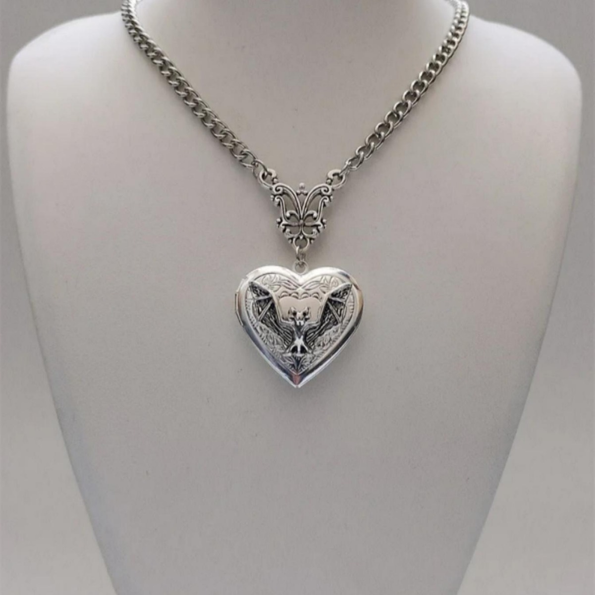 Wholesale Mini Sier Heart Photo Box Stainless Steel Necklace