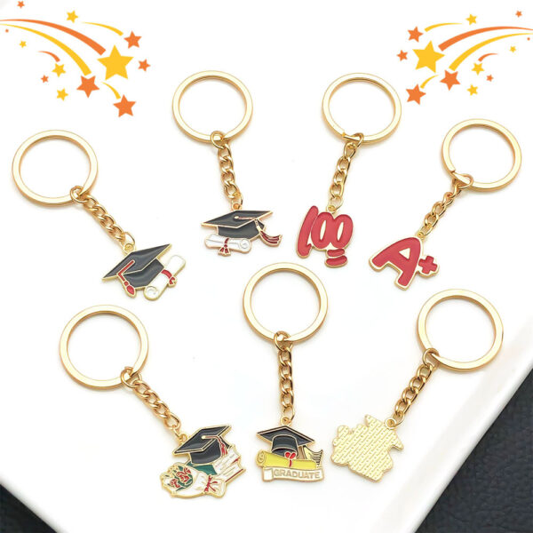 Wholesale graduation bachelor cap key chain examination