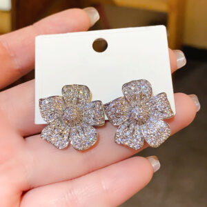 Silver needle-silver flower stud earrings