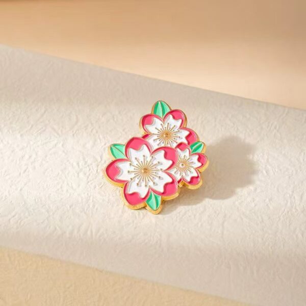 Wholesale cherry blossom brooch fashionable and personalized badge