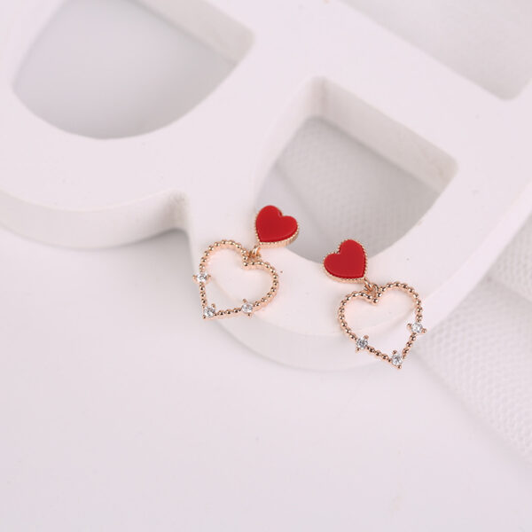 O1CN01FXLrQ71jEpsYkJACk_2212072154517-0-cib Wholesale Sweet red heart-shaped earrings