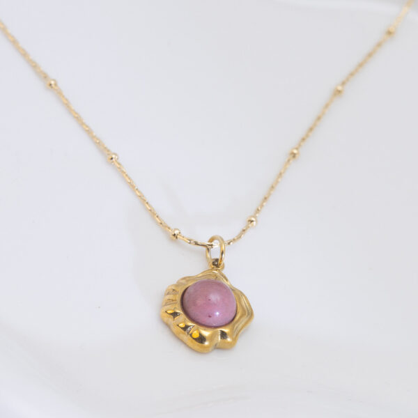 Wholesale Luxury Niche Stainless Steel Flowers Necklace Pendant