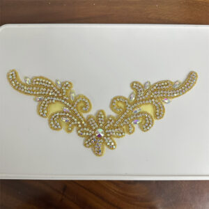 Ab gold v-neck flower
