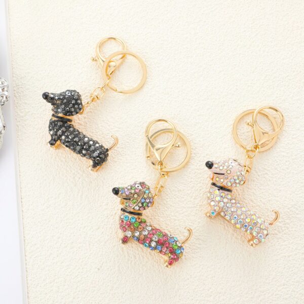 Wholesale Cute Dachshund Dog Keychain Exquisite Keychain Pendant