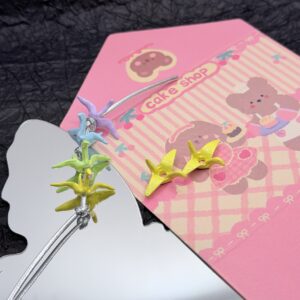 Lemon Yellow / 21.3*14.6mm, hole approximately 2.2mm.