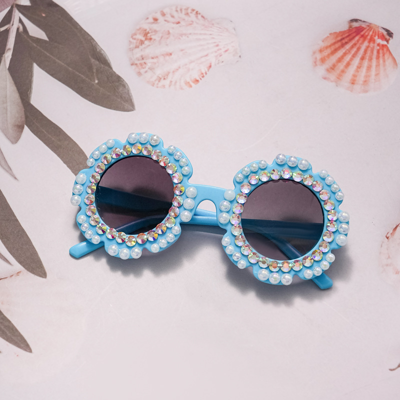 Wholesale Diamond studded chilen's water diamond flower sunglasses