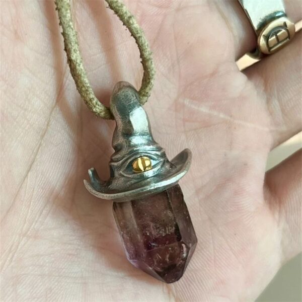 Wholesale Natural amethyst hexagonal pillar witch necklace