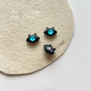 06 style black one-eyed little monster 1 piece