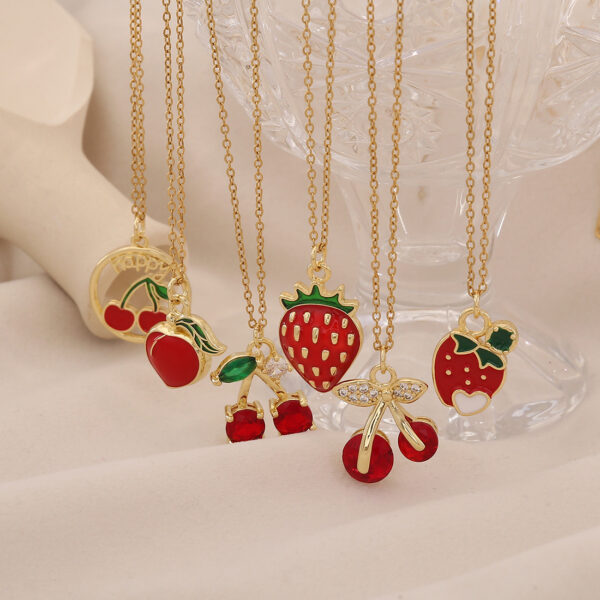 Wholesale Cute Cherry Strawberry Pendant Necklace Clavicle Chain Stainless Steel Necklace
