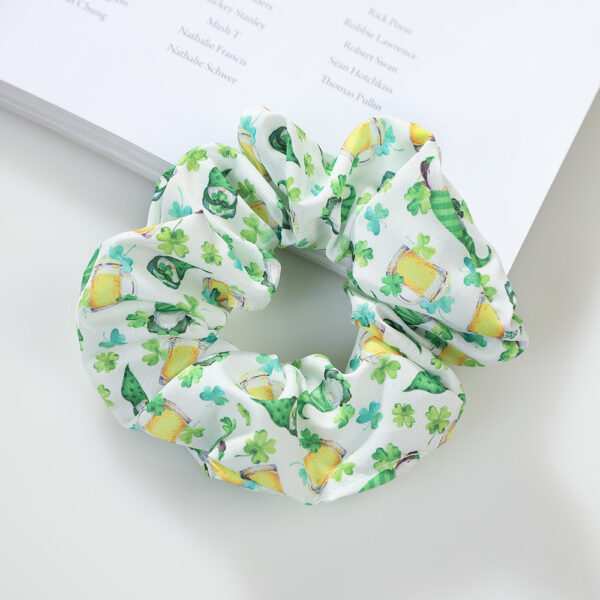 O1CN01Gkh8N61MqBDeDgEt0_2219895391485-0-cib Wholesale St. Patrick's Day forest style clover headband