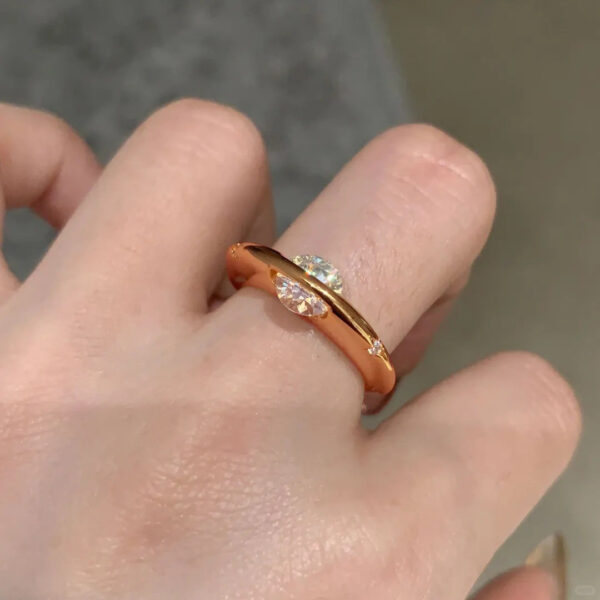 Wholesale Smart Surrounding Planet Trajectory Luxury Ring