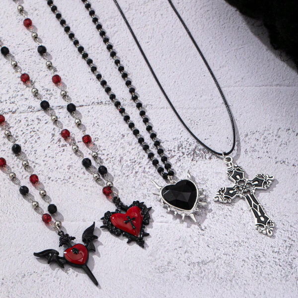O1CN01H1orwi23opYNdwjR5_3950707303-0-cib Wholesale Halloween Dark Gothic Butterfly Cross Bat Skull Necklace Set