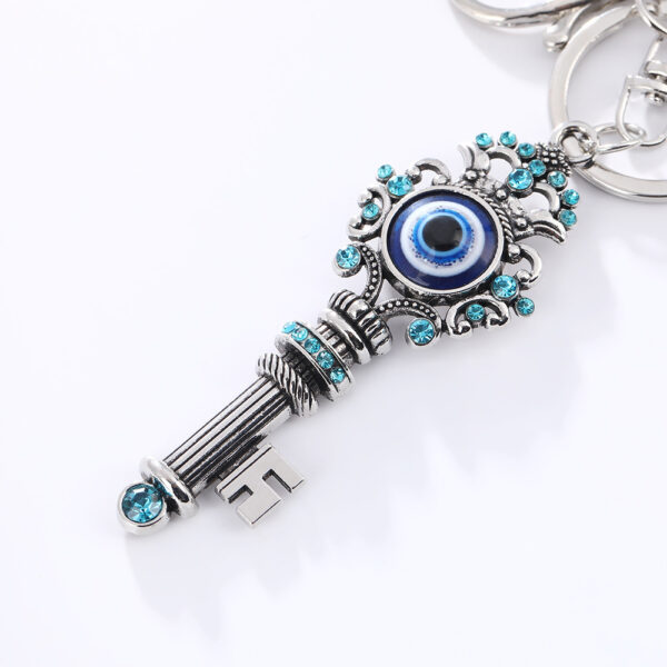 Wholesale Devil's Eye Key Shape with Water Diamond Metal Keychain