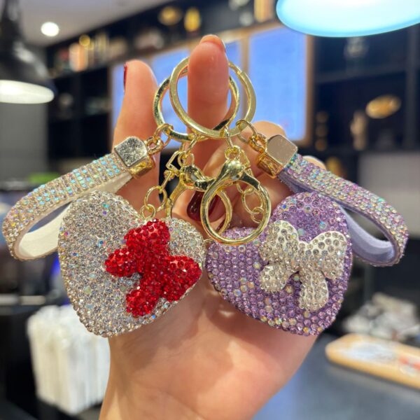 Wholesale Full rhinestone heart-studded bow keychain