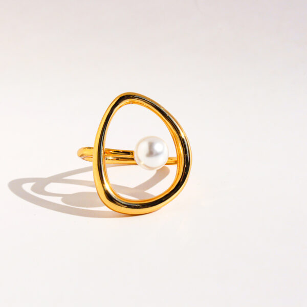 O1CN01HQbDIA2BLX9rvfg4P_2210877048322-0-cib Wholesale Pearl hollow curve ring
