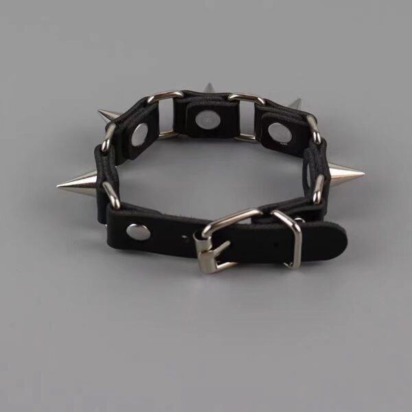 Wholesale Punk Gothic style rivet dark leather wristband