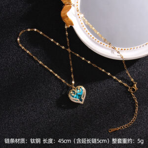 Blue Heart A013