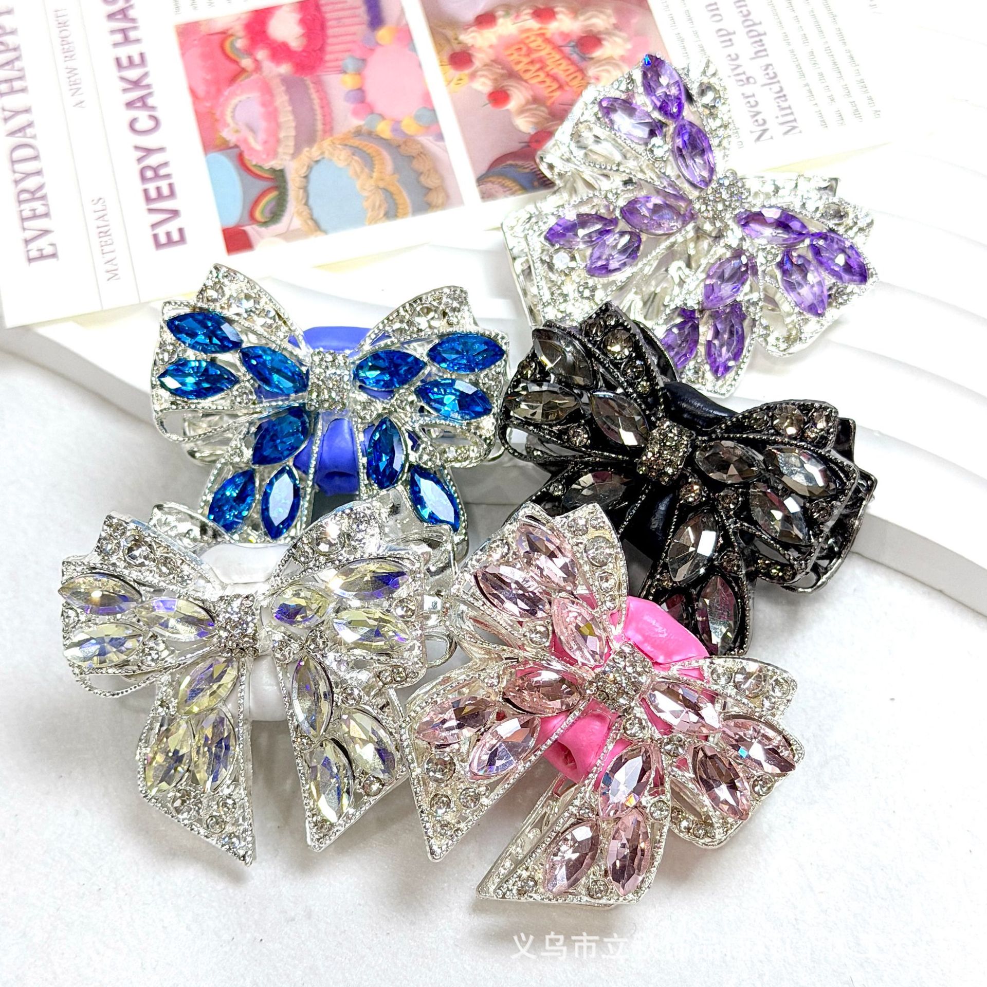 Wholesale Colored Crystal Bow Water Diamond Beads